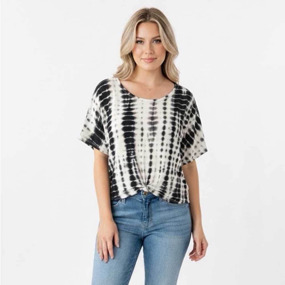 Willow Black and White Tie-Dye Women's Top size 2X